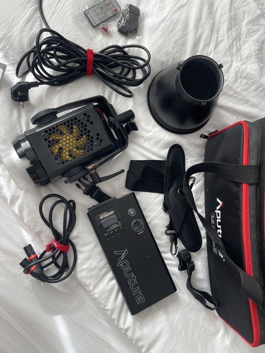 lumina Aputure LightStorm 120D II