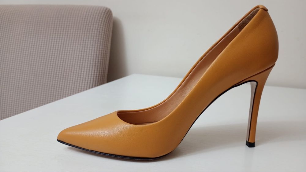 Pantofi stiletto IL PASSO