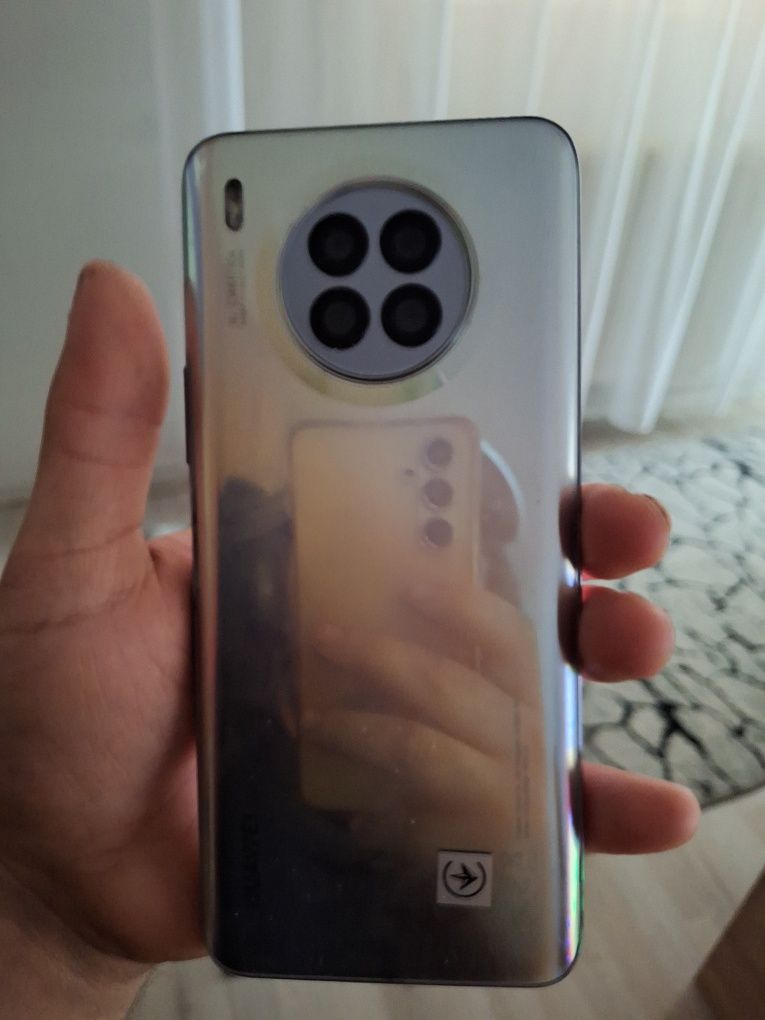 Vand Huawei nova 8i