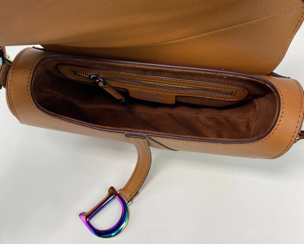 Geanta Christian Dior-Piele naturala!Cod AUTENTICITATE interior