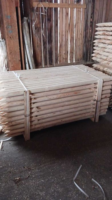 Tarusi din lemn strunjit si tratat