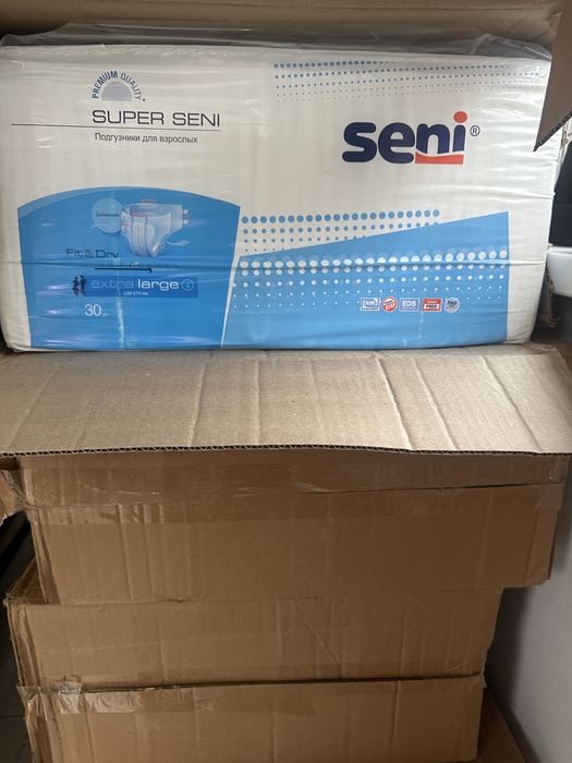 Продам Подгузники Супер Сени 4