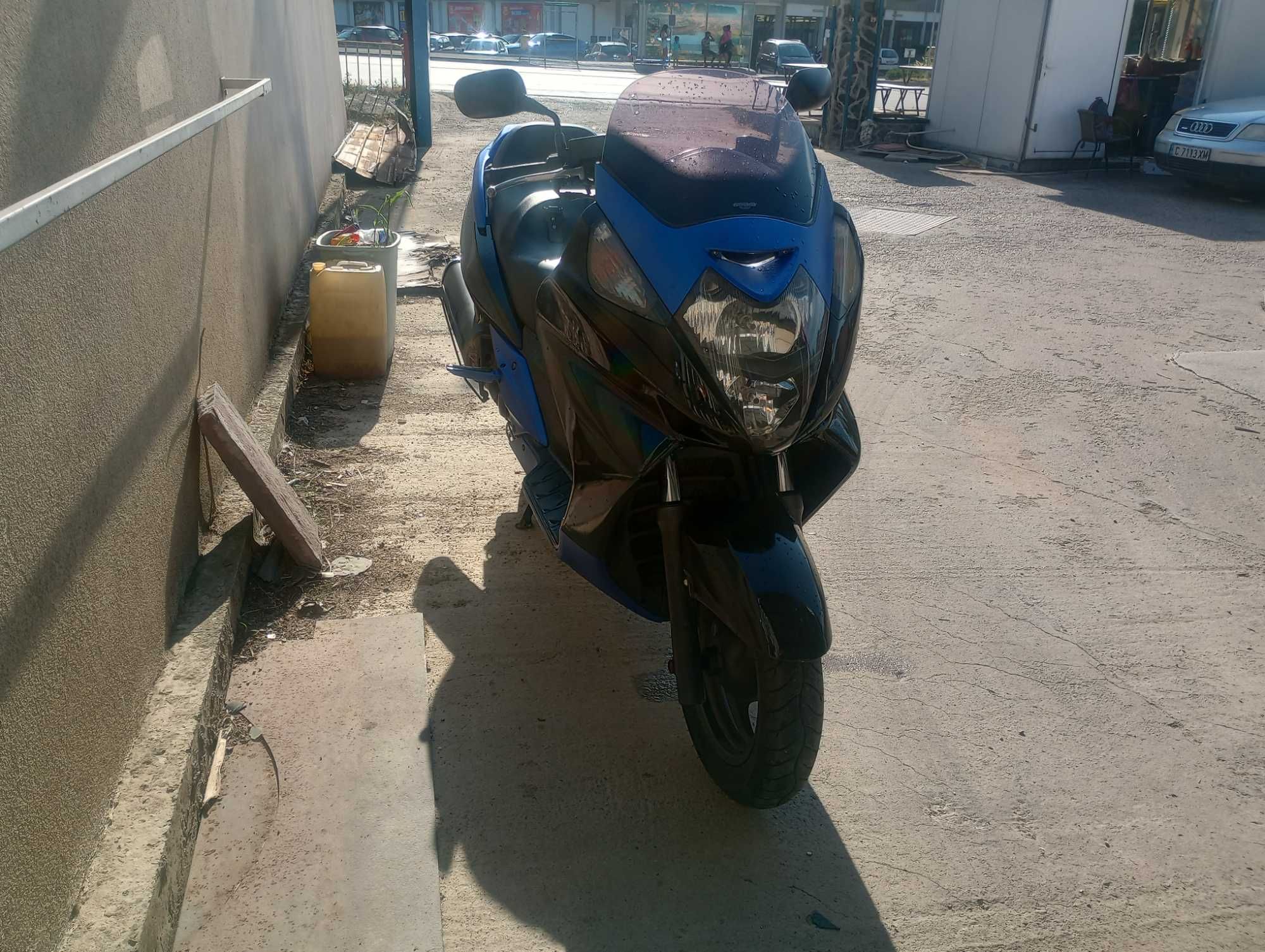 Honda Silverwing 400