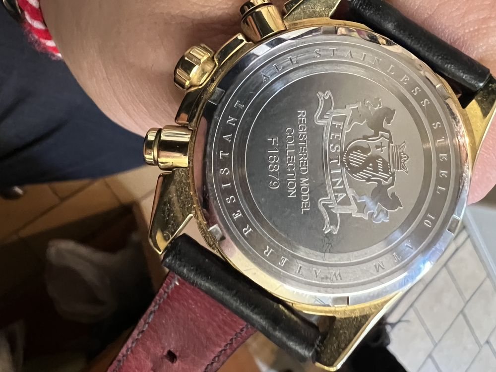 Часовник FESTINA  F 16879