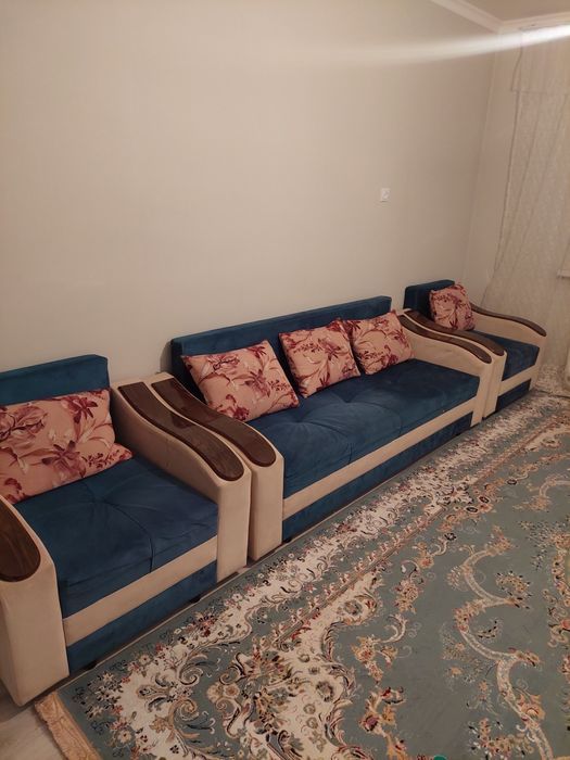 Диван спальный гарнитура