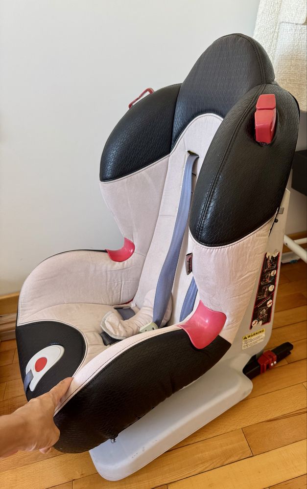 Chipolino - Стол за кола ISOFIX Рали крем (9-25kg)