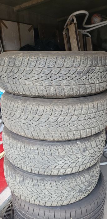 Roti de iarna Skoda Rapid 185/60/15/ si vara Skoda Octavia 2 195/65/15