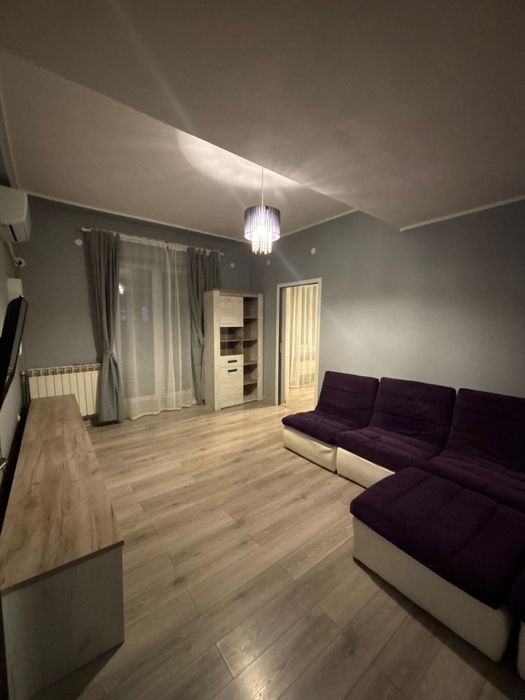 Proprietar închiriez apartament 2 camere ultracentral