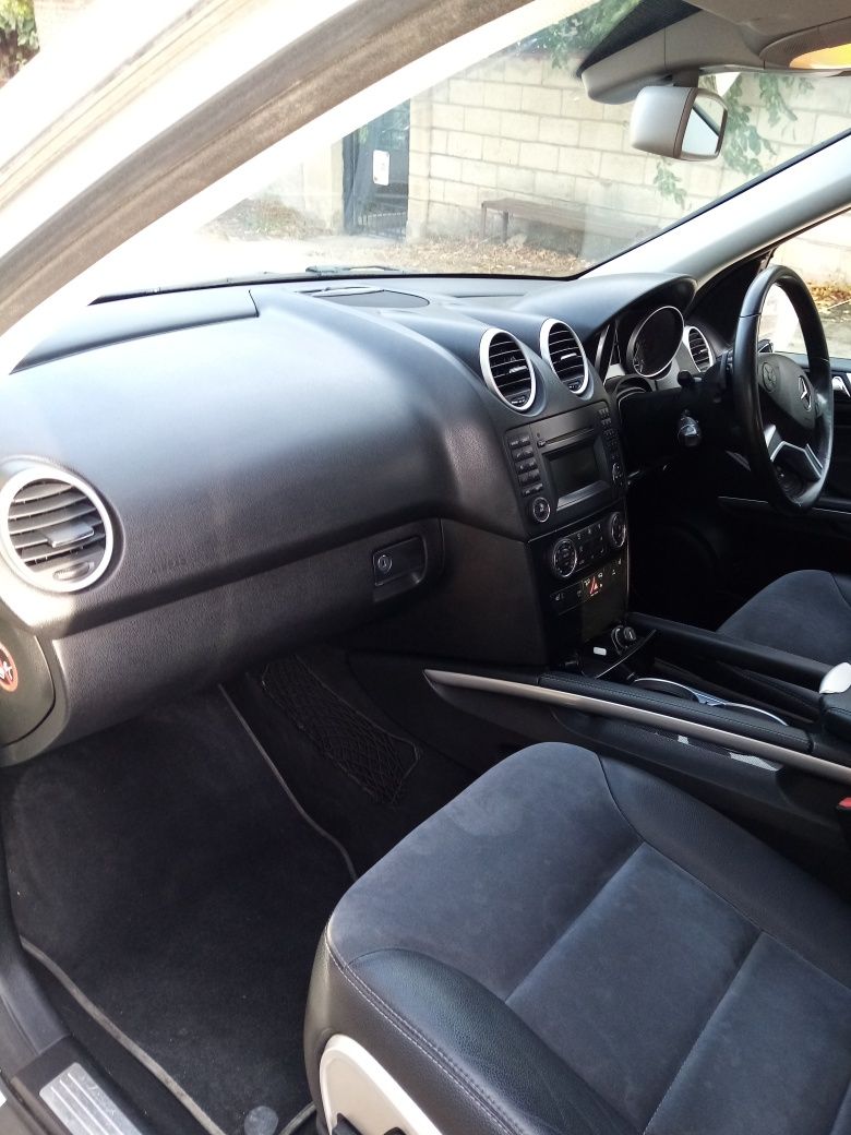 Мерцедес ML 350 CDI 2010г