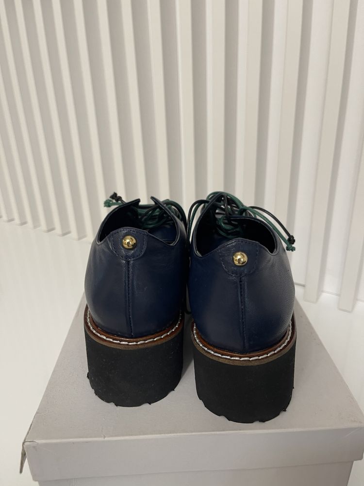 Pantofi Vicino marimea 40