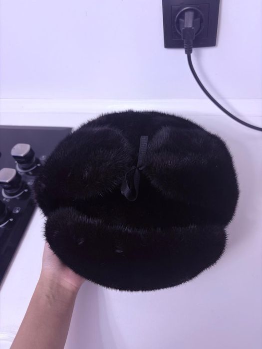 Норковая шапка..