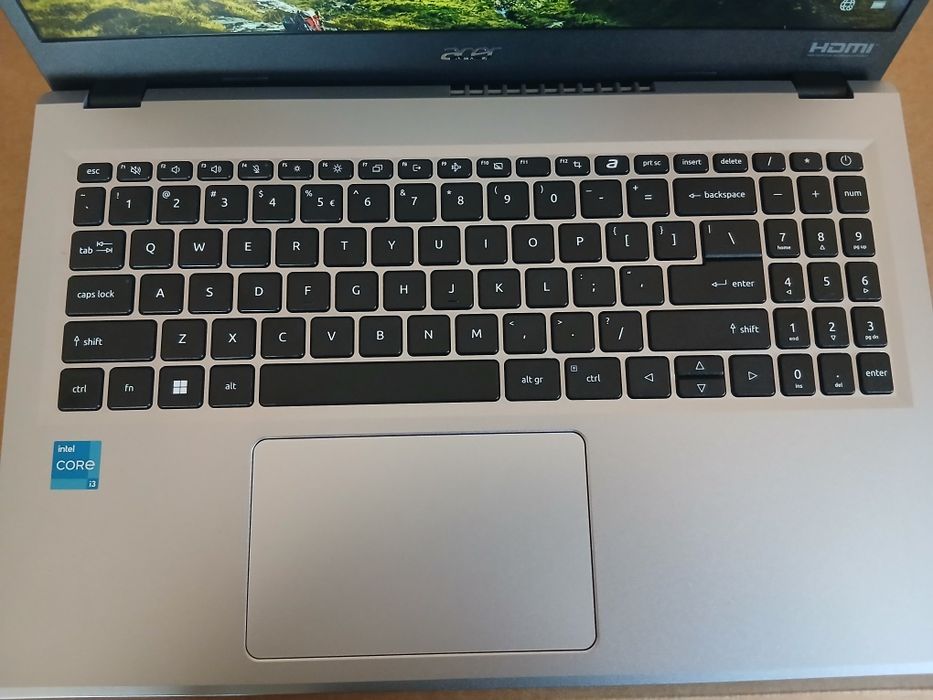 Laptop Acer  core i3