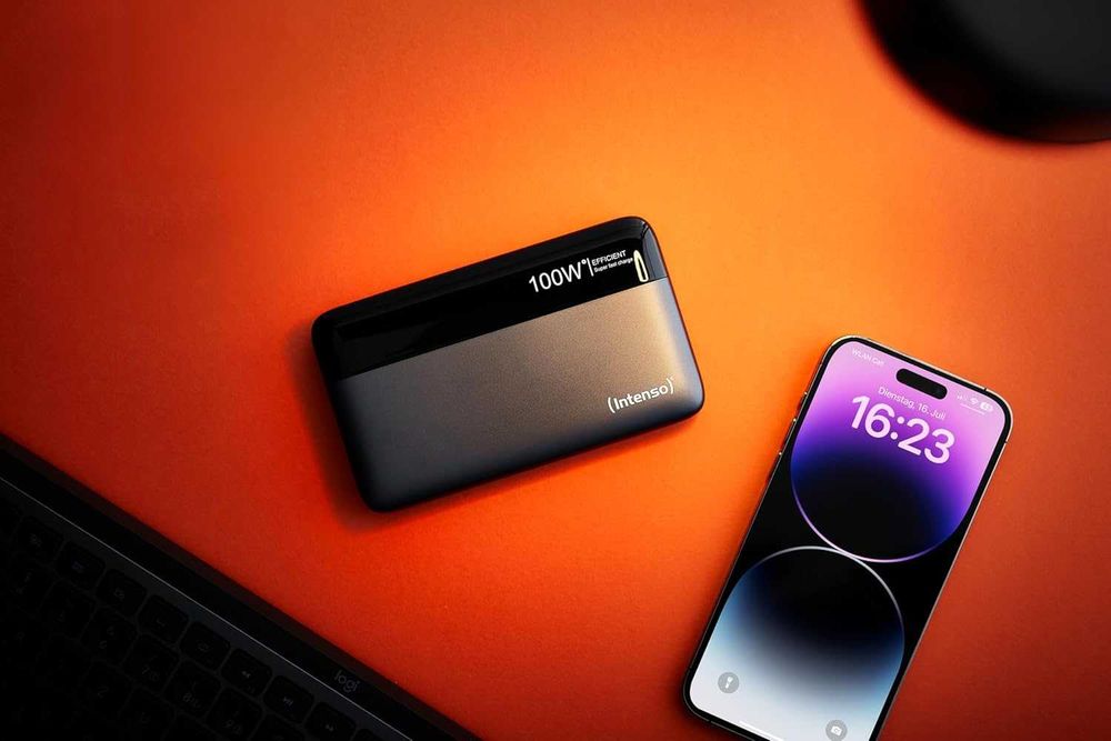 Външна Батерия Intenso Powerbank HE20000, 100 W, 20,000 mAh