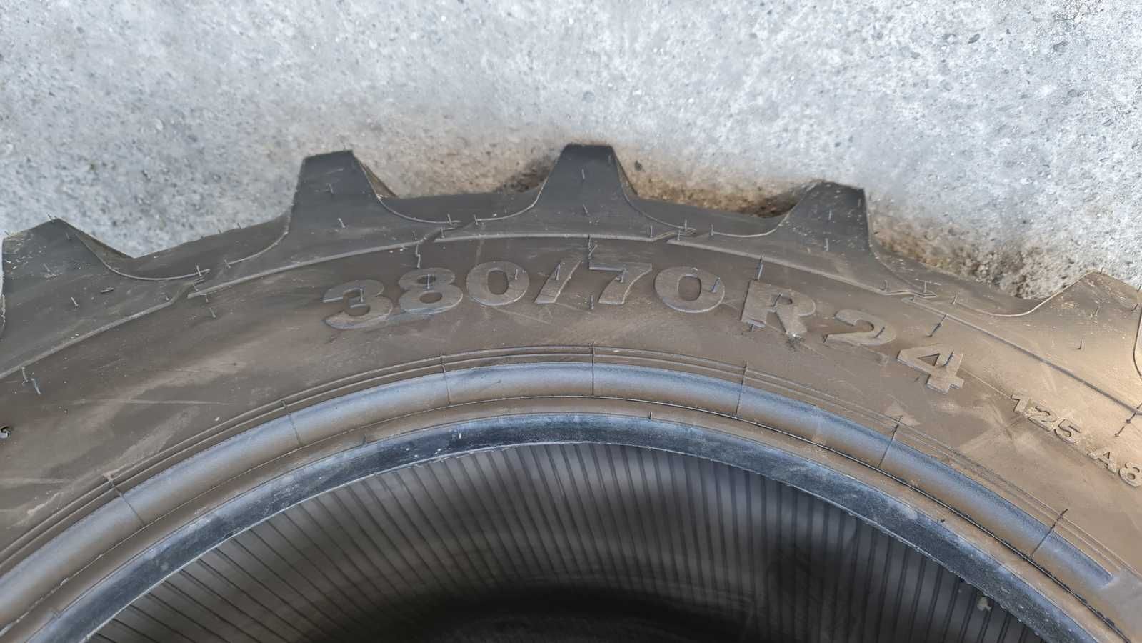 Cauciucuri radiale 380/70R24 OZKA anvelope noi tractor fata