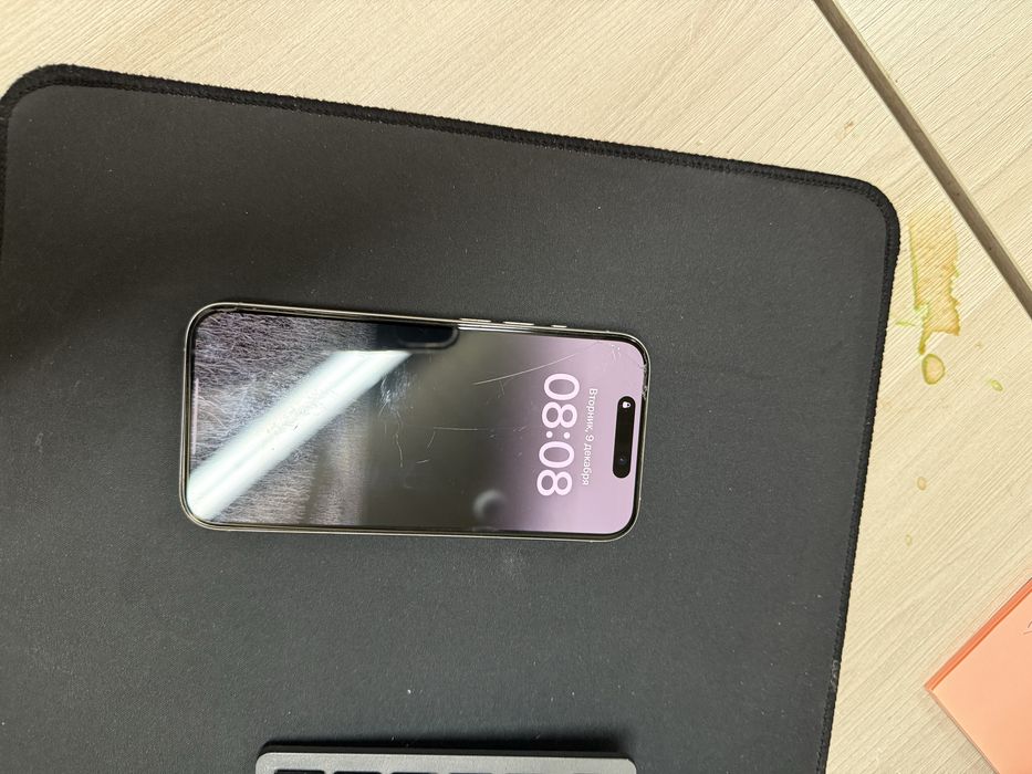 Продам айфон 15 pro