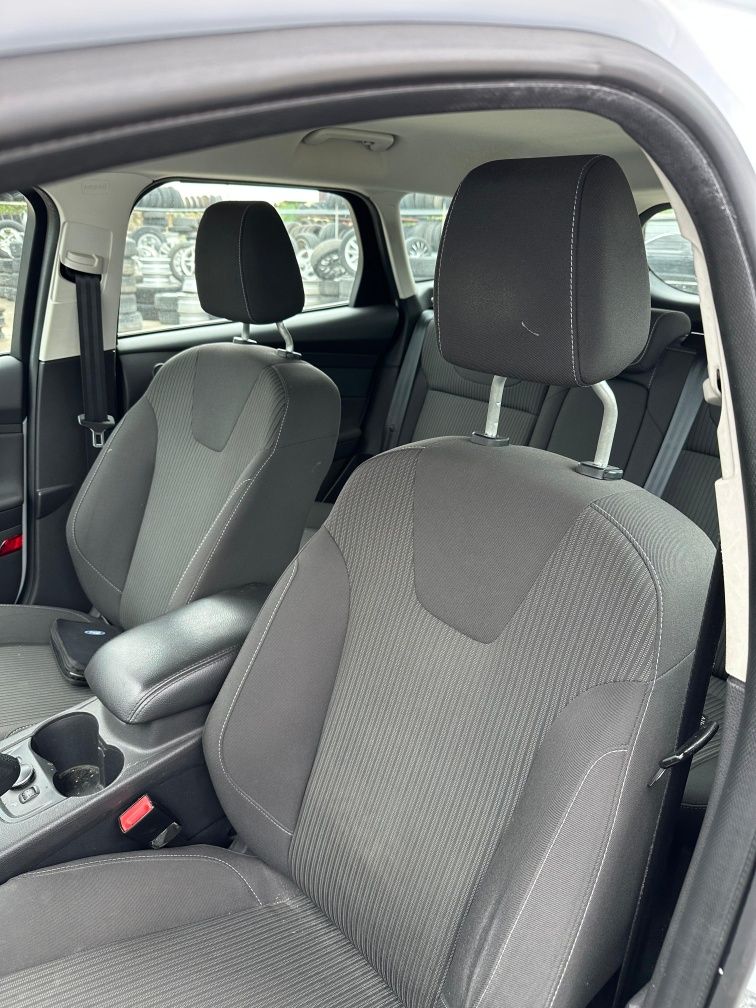 Dezmembram Ford Focus 3 2011 1.6tdci T1DB Euro 5 Manual
