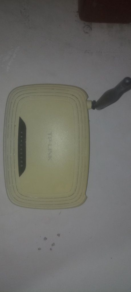 Продам tp-link tl-wr740n WI-FI роутер