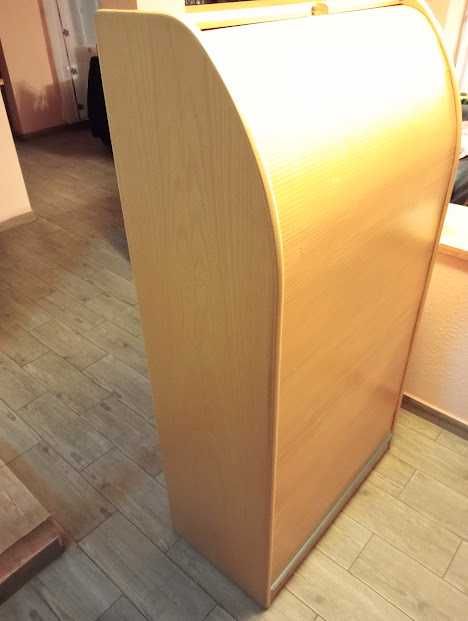 Dulap cu ușa tip rulou Martela