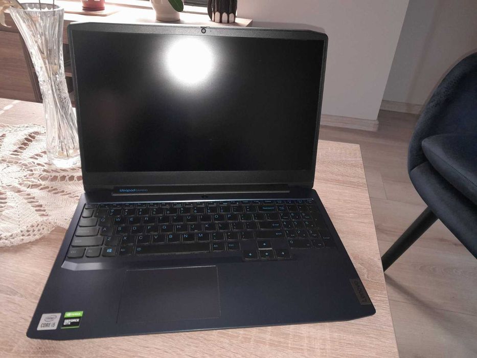 Лаптоп Lenovo IdeaPad Gaming 3 15IMH05