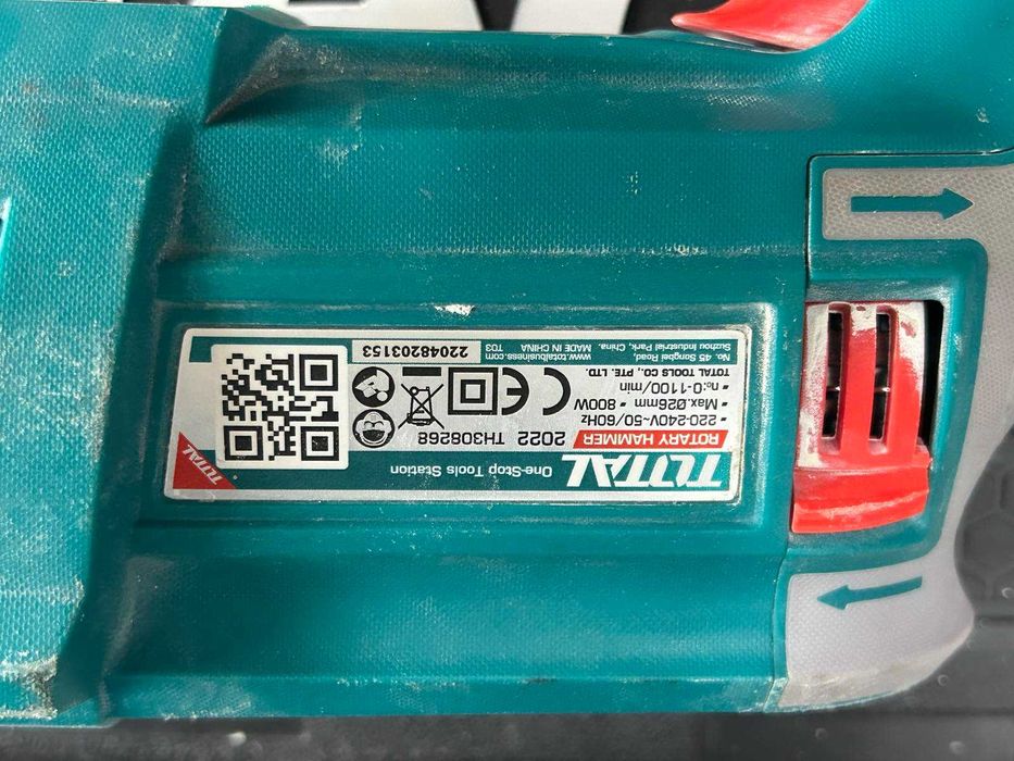Перфоратор TOTAL TH308268-2  SDS+ 800 W  2.5 J