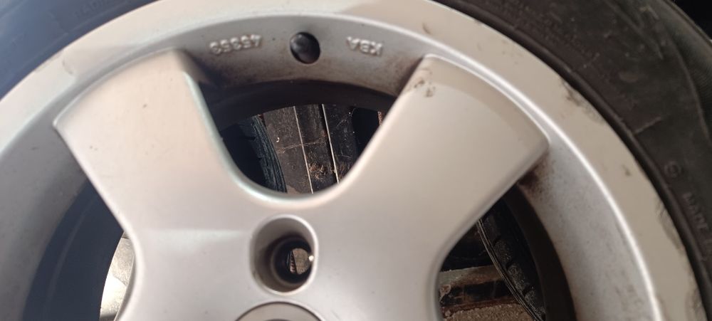 Джанти 15 4*100 със гуми Nexen Nblue HD plus летни 195/60