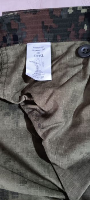 Продавам чисто нов военен панталон размер 170/3ХL