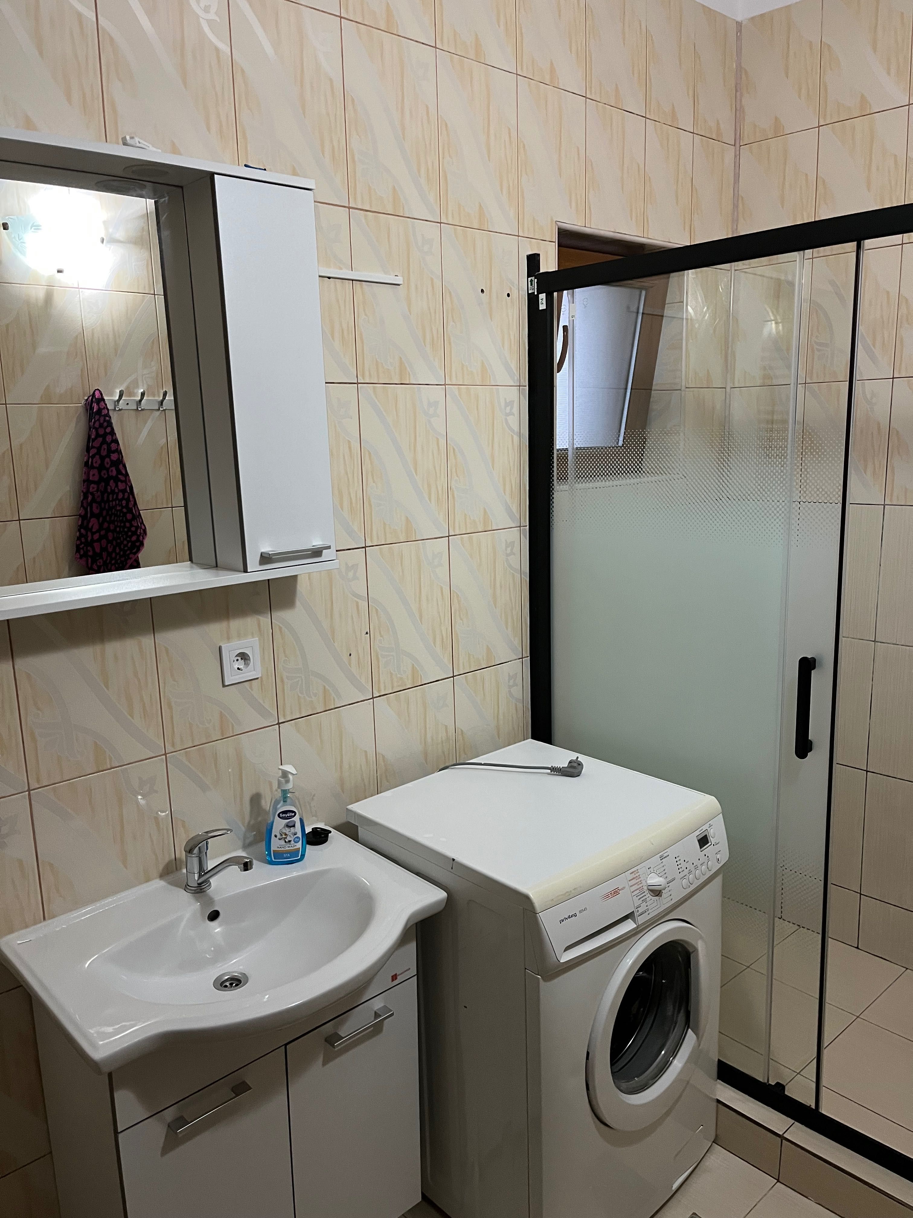 Casă de inchiriat