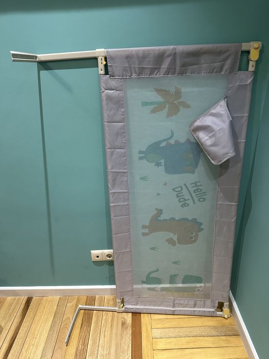 Продам перегородку для детей