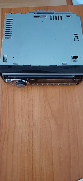 Casetofon JVC cu Bluetooth