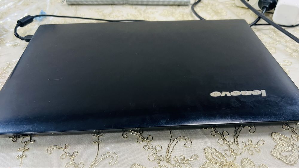 Lenovo noutbookk