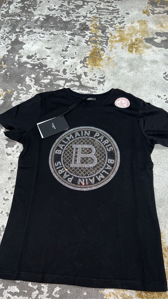 Tricou Balmain colecția noua-Material bumbac! Marimi : Xs S M L