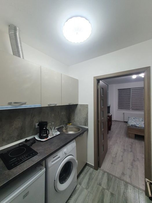 Inchiriez garsoniera și apartament  regim  hotelier langa Mall-ul