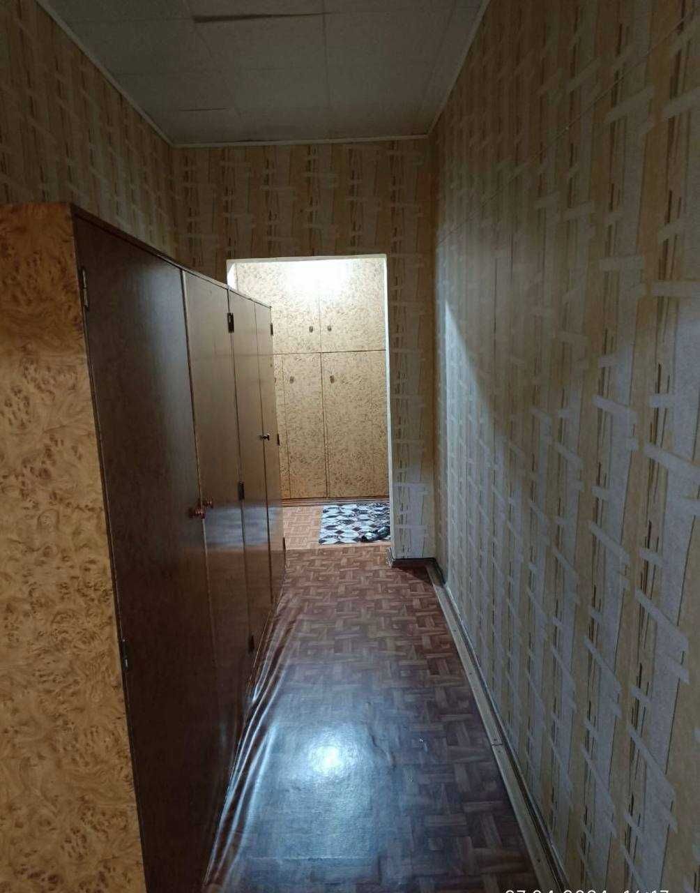 Продаются две квартиры в общем коридоре, ориентир  Яккасарайский РОВД