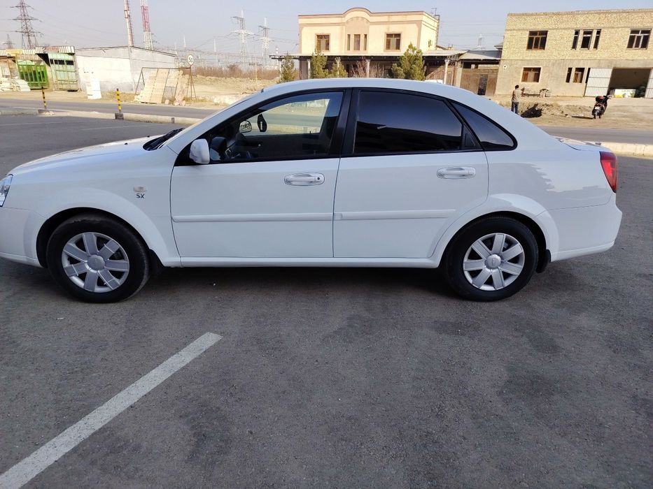 Лассети сотилади метанда