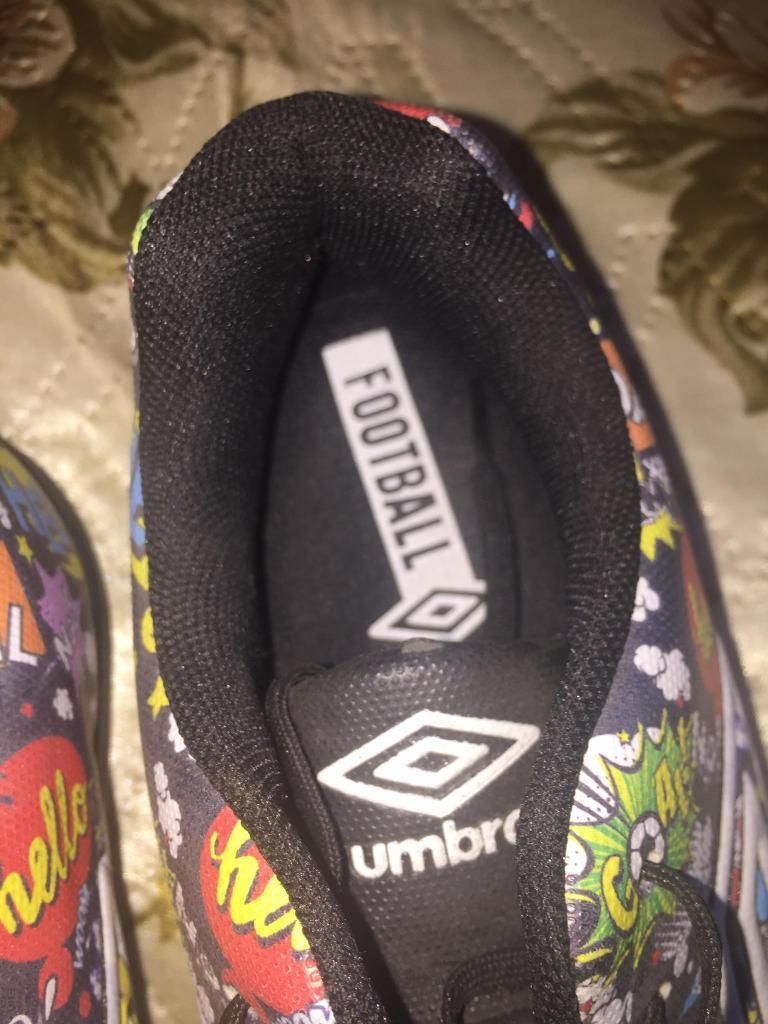 Обувки за футбол марка /umbro цена 35лв