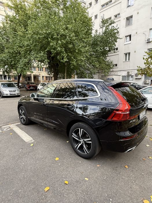 Volvo XC60 D4 R-Design 190CP • Automat • LED • Navi • Piele • 2019