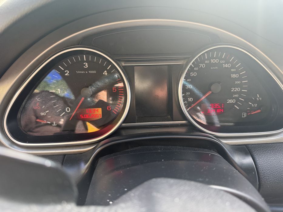Vand sau Schimb Audi Q7