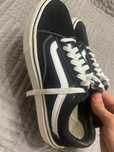 Продам кроссовки Vans