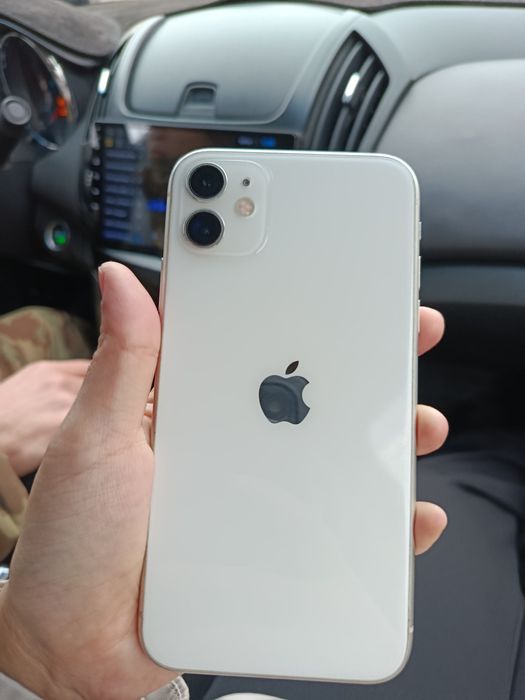 Продам айфон 11 в хорошем состоянии.