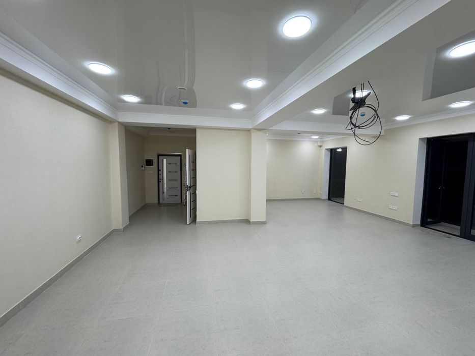 Аренда под Офис Ориентир Катта Кани  75м2 900$ торг