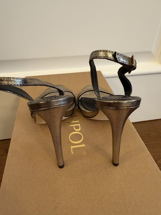 Sandale Musette - marimea 35 - noi