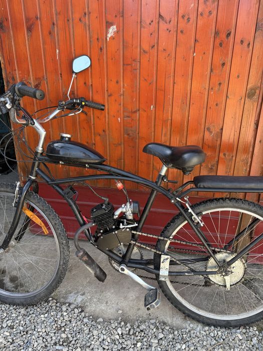 Bicicleta cu motor