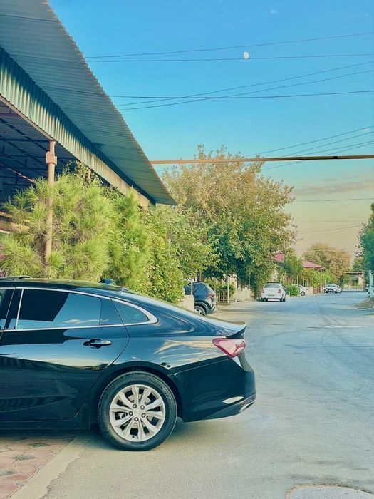 Malibu 2 2.4 sotiladi 20500булиши