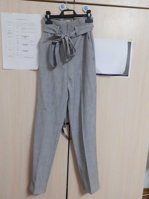 Pantaloni eleganti H&M marime 34