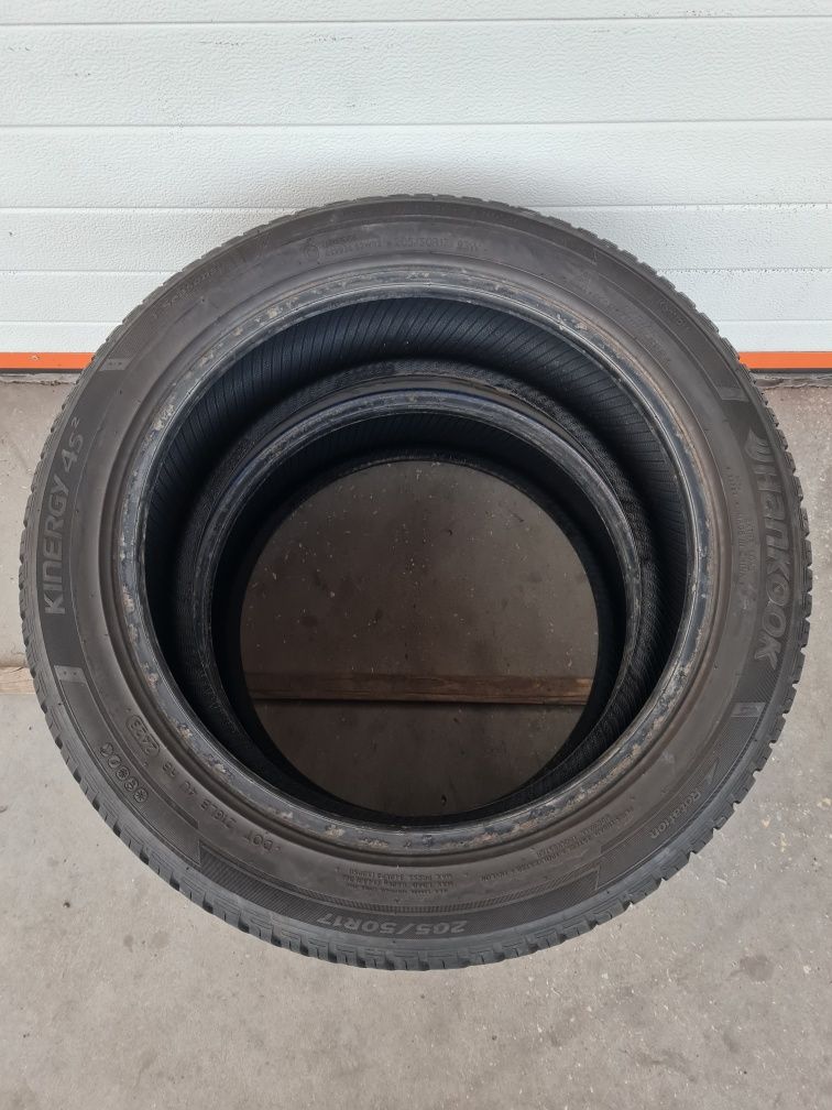 Всесезонни гуми 2 броя HANKOOK Kinergy 4S2 205 50 R17 дот 2423