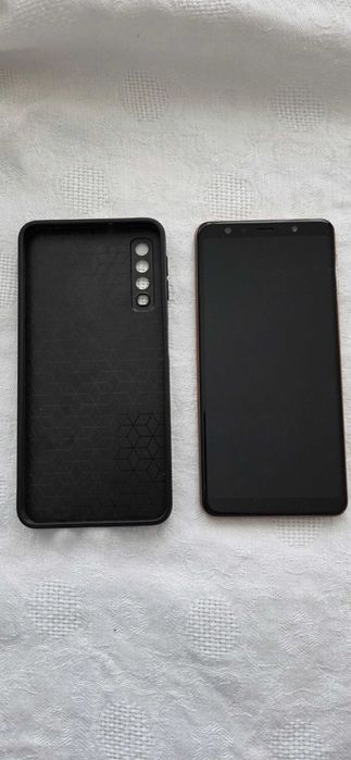 Продавам Samsung A7