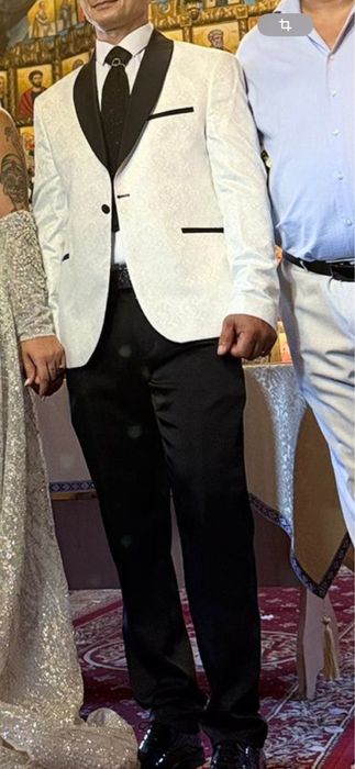 Costum ginere alb si negru