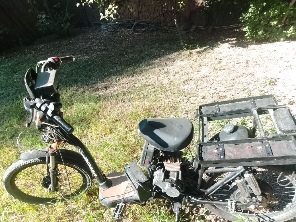 Velomotor 36cc benzinli