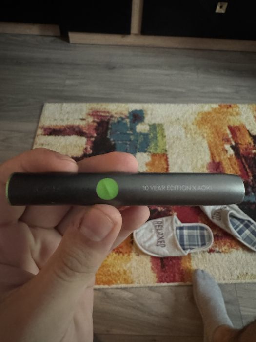 Iqos Iluma Steve Aoki edition