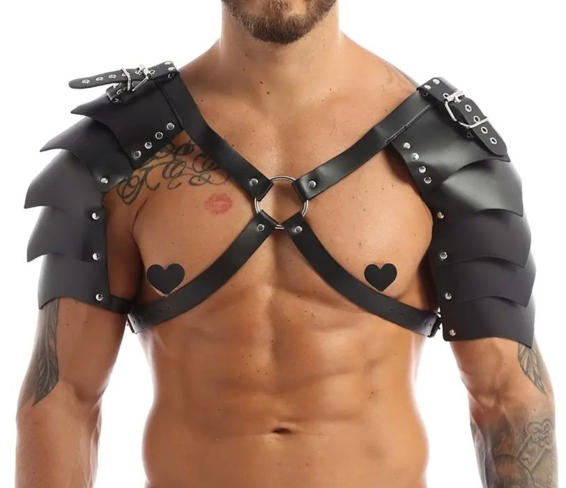 Vând harnașament sexy pt barbati